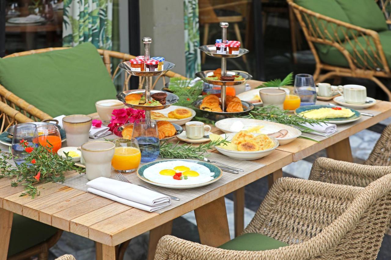 Hotel Jadali & Spa 马拉喀什 外观 照片 A breakfast table